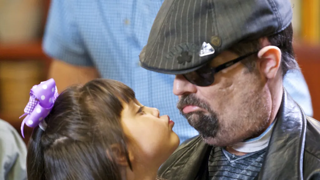 Dallas Wiens a jeho dcera