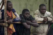 Rekordní odškodné pro Lubangovy dětské vojáky: Každá z konžských obětí získá 205 tisíc korun