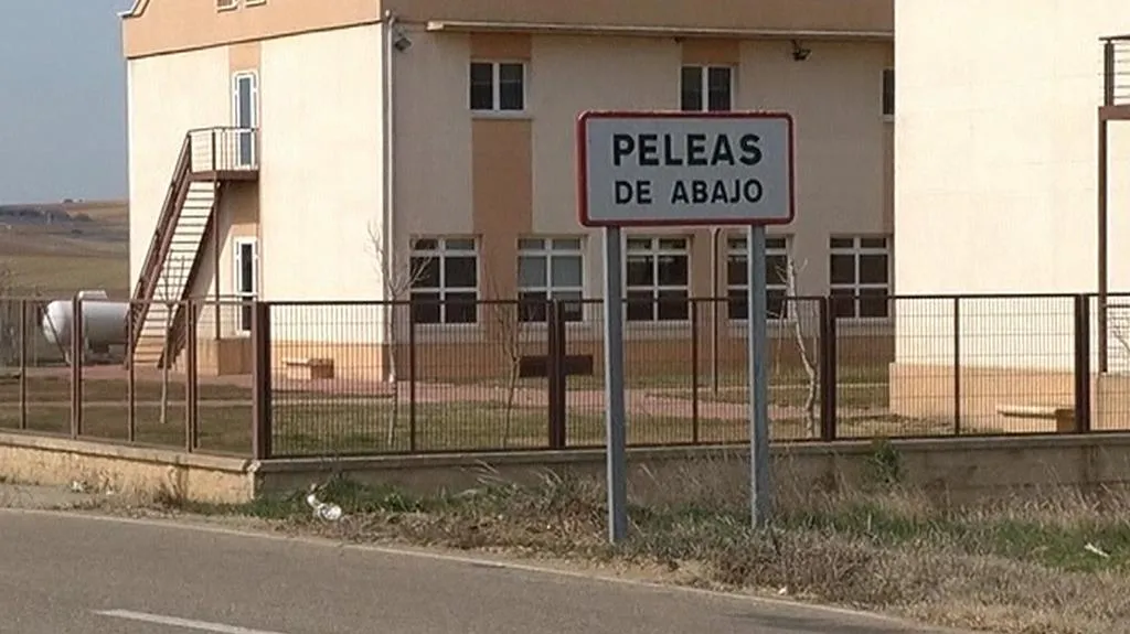 Peleas de Abajo