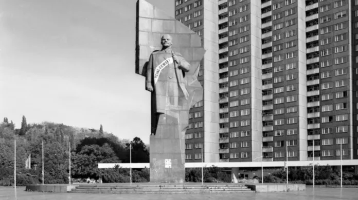V.I. Lenin ve Východním Berlíně