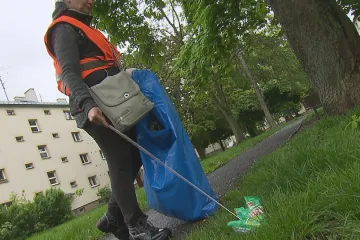 Obce zápolí s úklidem. Z úřadů práce získávají stále méně lidí
