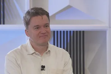 Zbožňovaný je autentický, říká scenárista Kolečko. Nepotřebuje prý definovat, co chce předat