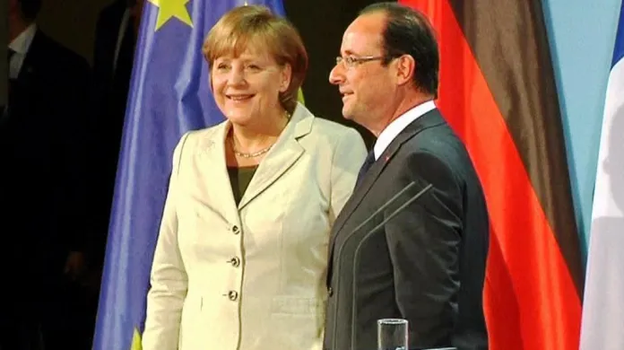 Merkelová a Hollande