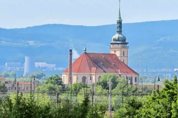 Most letos začne vykupovat byty. V Chanově počítá se stavbou buněk podobných kontejnerům ve Vsetíně