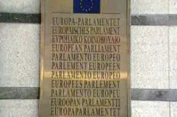 Evropský parlament ušetřil 3 miliony eur