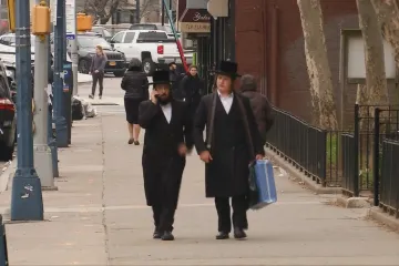 Spalničky se šíří i v New Yorku, nemocných je stejně jako v Česku. Neočkovaní mají zákaz vycházení