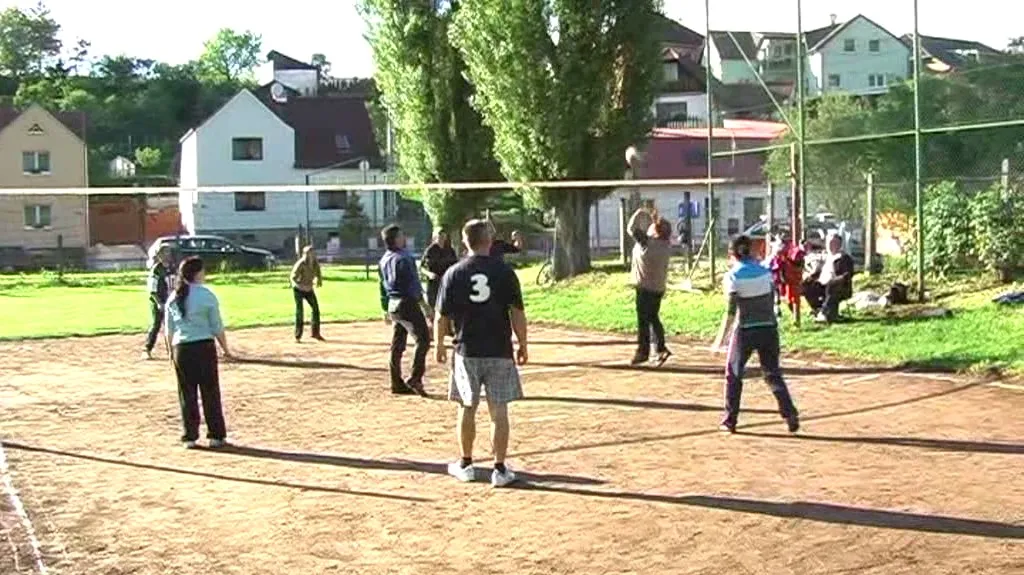 Volejbalový zápas amatérů