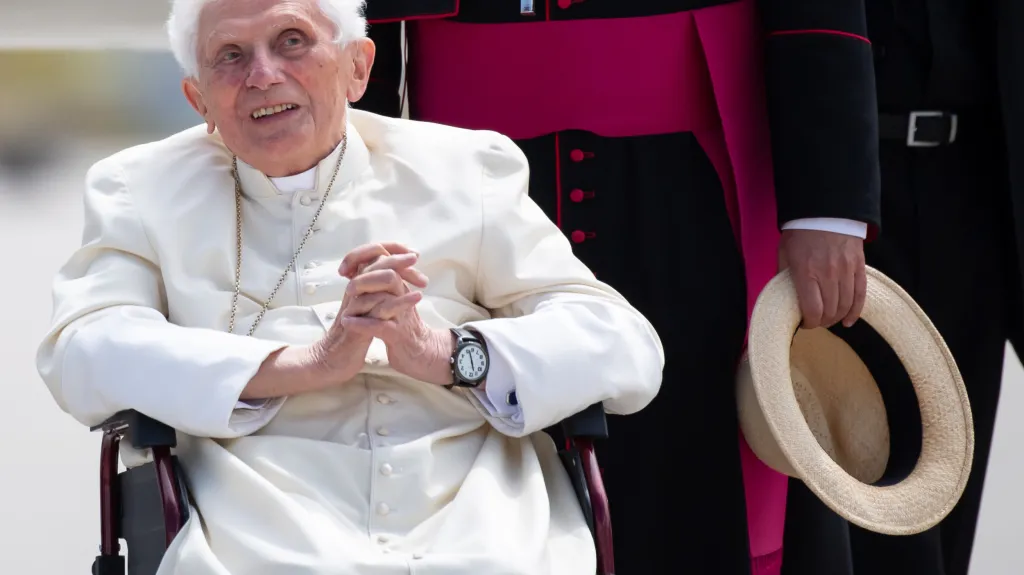 Joseph Ratzinger na snímku z června 2020