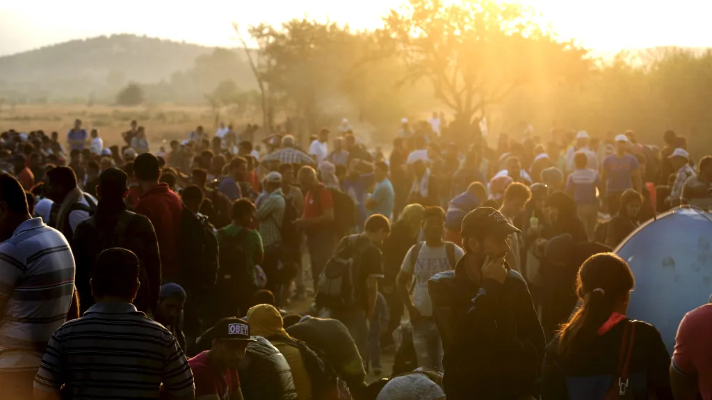 Uprchlíci na hranicích Makedonie a Řecka