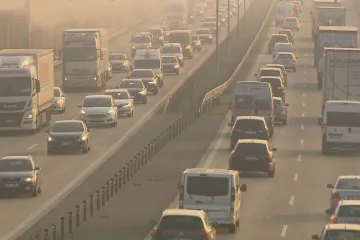 Nástup šetrnějšího benzinu E10 zkomplikuje provozování starších aut i odstavování na zimu