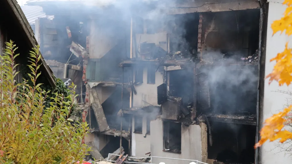 Požár domu v Lenoře