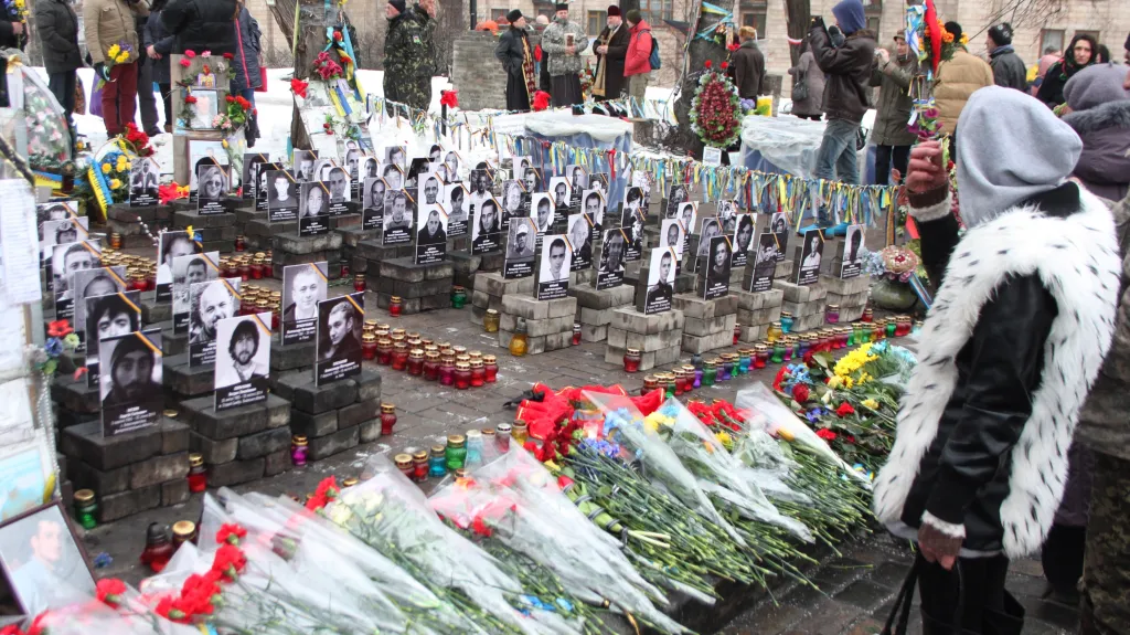 Rok po Majdanu: pieta v Kyjevě