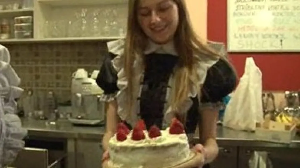Dáte si japonský jahodový dort, pane?