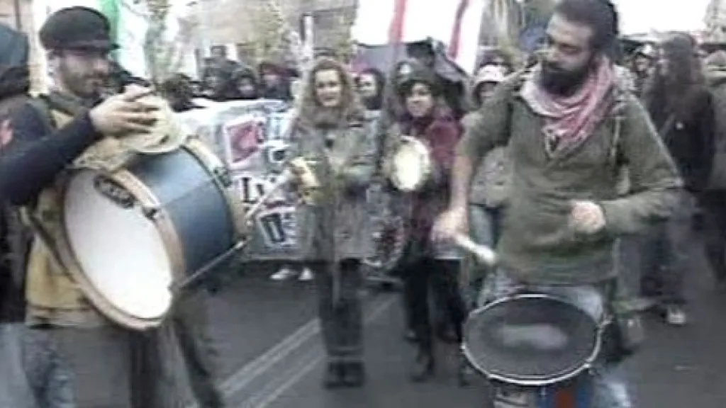 V Římě demonstrují desetitisíce studentů