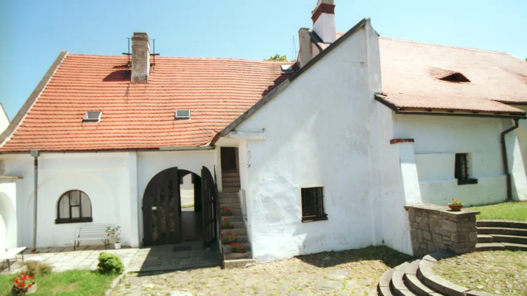Rodný dům mistra Jana Husa před rekonstrukcí