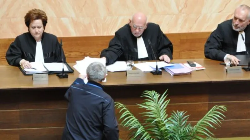 Na církevní restituce reagovali zástupci koalice a opozice