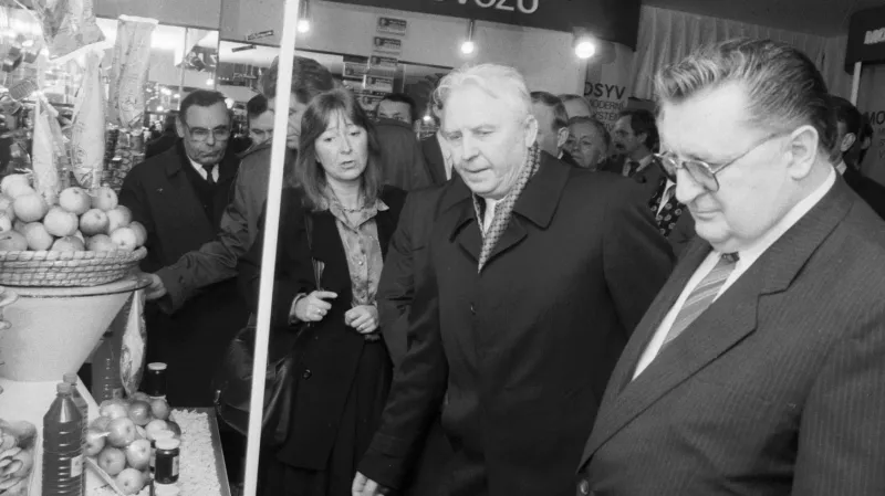 František Čuba s představitelem Komunistické strany Sovětského svazu Jegorem Kuzmičem Ligačovem v březnu 1989