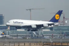 Německo nepřijímalo lety z Ruska, ruské úřady původně nedaly Lufthanse povolení 
