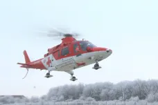 Záchranářský vrtulník z Olomouce musel nouzově přistát. Kraj už dříve kritizoval jeho stáří