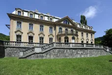 Neobarokní Schichtova vila chátrá. Památka přechází na stát, může skončit i ve veřejné dražbě