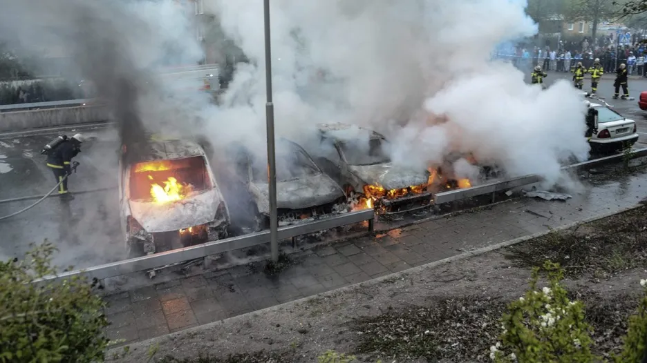 Pouliční nepokoje ve Švédsku