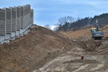 Strakonice se dočkaly obchvatu, z města má vyvést stovky projíždějících kamionů