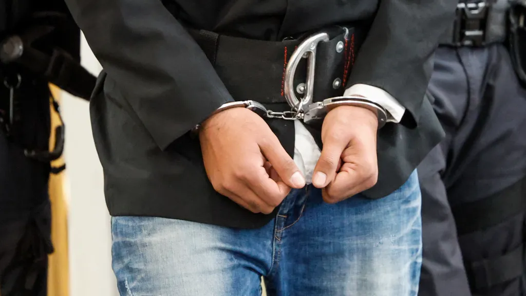 Útočník z Aschaffenburgu u soudu (16. říjen 2025)