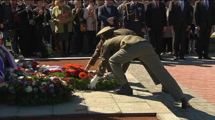 Pietní akce u pomníku padlých sovětských vojáků