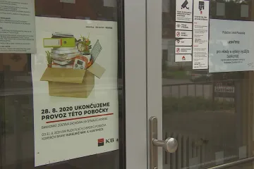 Část bank ruší své menší pobočky. Koronakrize ukázala, že se bez nich lidé obejdou