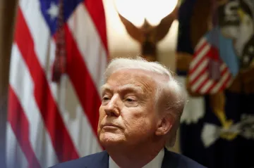 Trump podepsal výnos, kterým chce výrazně pozměnit organizaci voleb