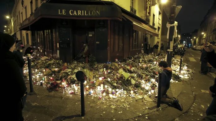 Následky útoků v Paříži