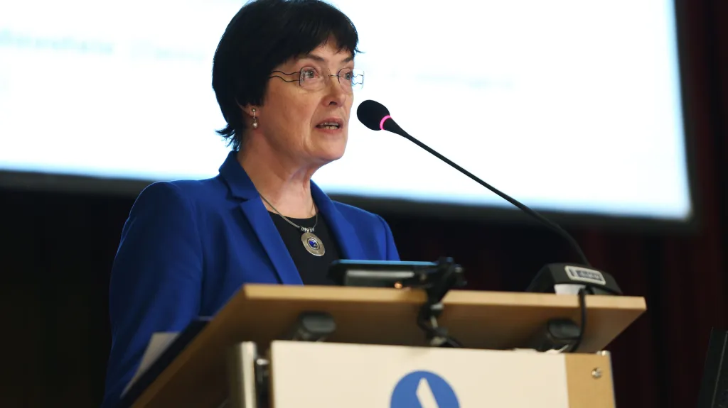 Eva Zažímalová