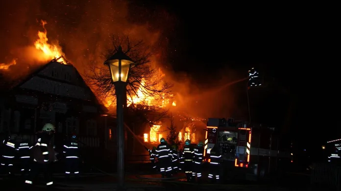 Požár chaty Libušín