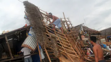 Tajfun Melor zasáhl Filipíny
