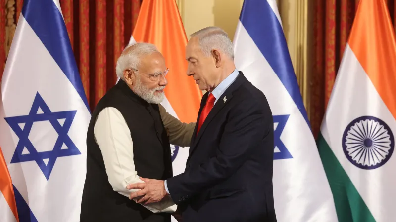 Indický premiér Naréndra Módí a izraelský premiér Benjamin Netanjahu (26. února 2026)