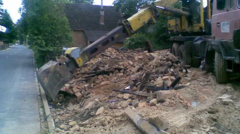 Demolice domu ve Vítkově