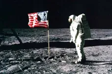 „Je to malý krůček pro člověka,“ vzkázalo Apollo 11 z Měsíce