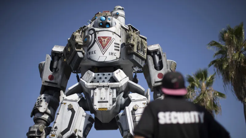 Replika mecha ze hry Titanfall