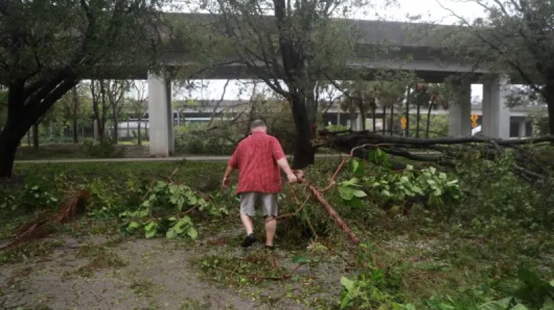 Následky hurikánu v Miami,  Autor: Stephen Yang,  Zdroj: Reuters