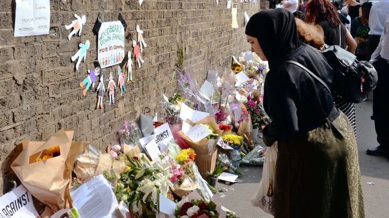 Pietní místo poblíž mešity ve čtvrti Finsbury Park