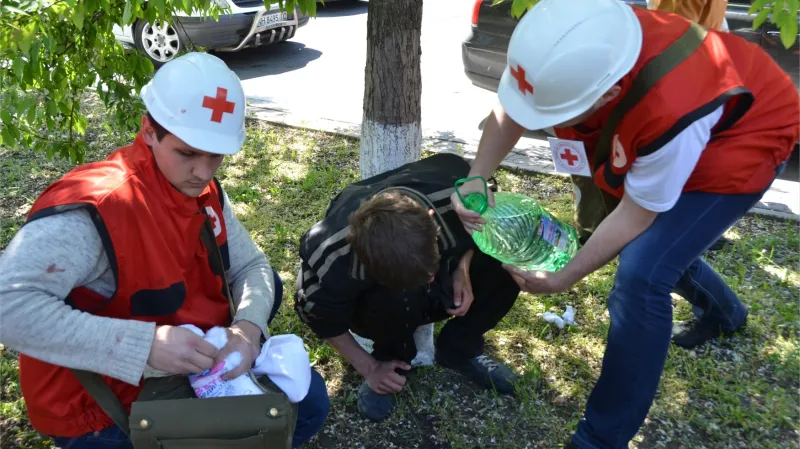 Zdravotníci zasahují v Mariupolu