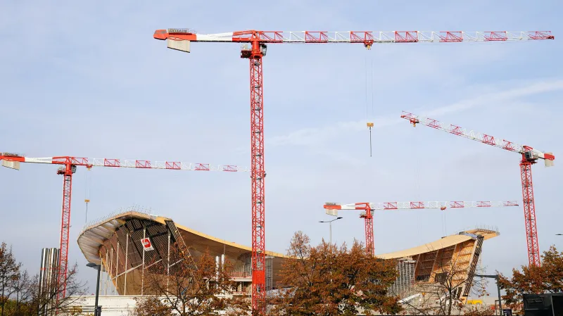 Výstavba sportoviště, ve kterém se bude odehrávat například vodní pólo