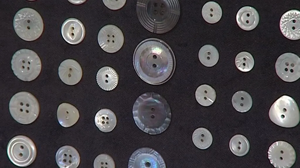 Perleťové knoflíky