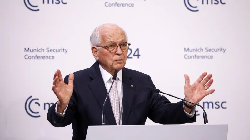 Předseda Mnichovské bezpečnostní konference Wolfgang Ischinger