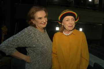 Iva Janžurová prožívá Veletoč. Napsala vlastní divadelní hru, ale režisér jí vzal roli