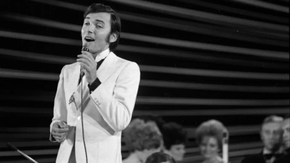 "Já bych chtěl na zemi ráj." Karel Gott na Bratislavské lyře 1969 s písní Hej, páni konšelé