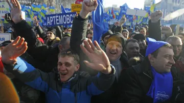 Janukovyčovi příznivci v centru Kyjeva