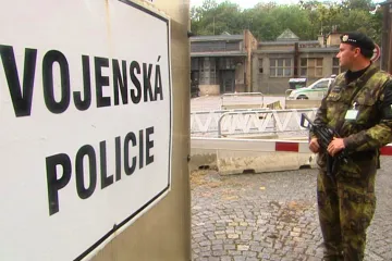 Kvůli smrti afghánského vojáka vojenská policie obvinila čtyři lidi