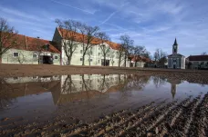 Soud v kauze opravy hřebčína v Kladrubech potrestal většinu obžalovaných peněžitými tresty