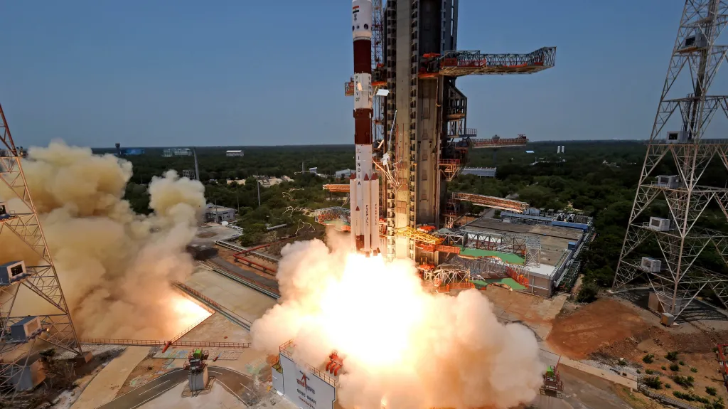 Start indické rakety se sondou Áditja-L1
